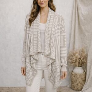 Bar III Beige Aztec Cardigan Sweater Size M | Boho Nuetral Classic Cozycore